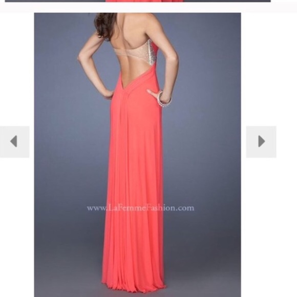 La Femme size 2 Style# 19703 - Picture 3 of 4